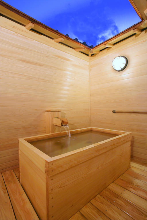 Oyo Hatago Ichiban Hotel Чичибу Екстериор снимка