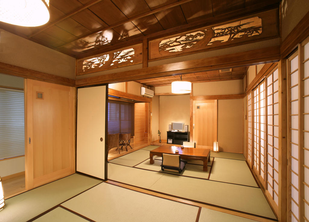 Oyo Hatago Ichiban Hotel Чичибу Стая снимка