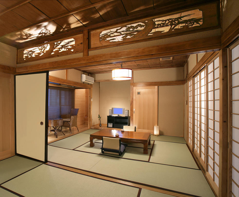Oyo Hatago Ichiban Hotel Чичибу Стая снимка